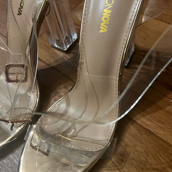 Ladies Clear Strap Heels by Fashion Nova - Picture 2 of 6
